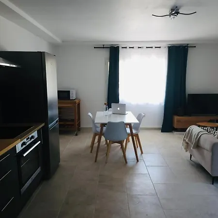 Paisible Pour 4 Personnes * Montpellier