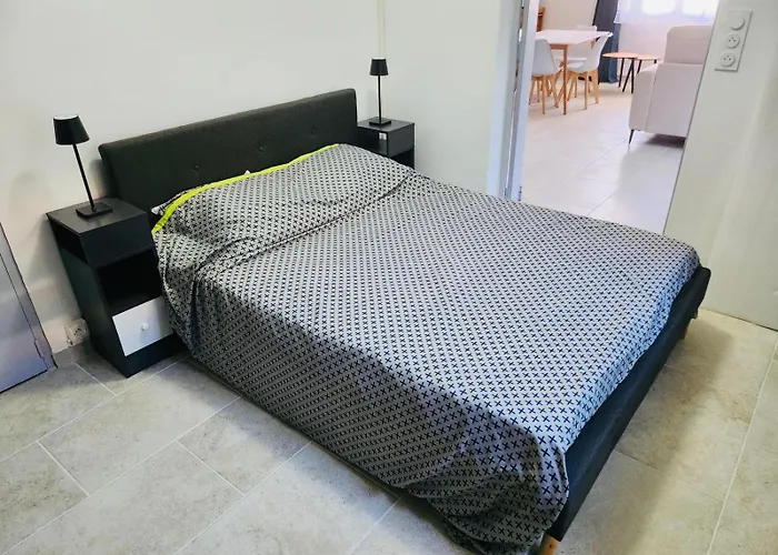 Paisible Pour 4 Personnes